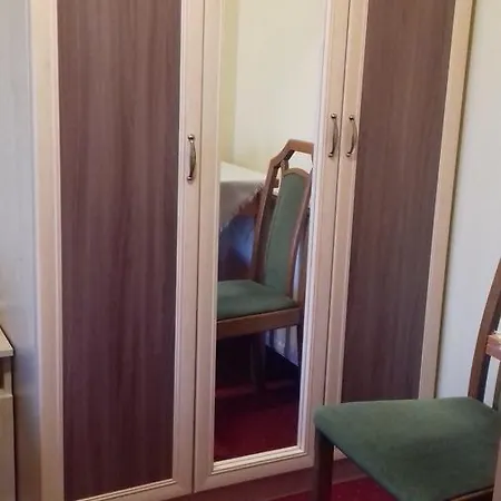 Pensionat Iluska Vendeghaz *