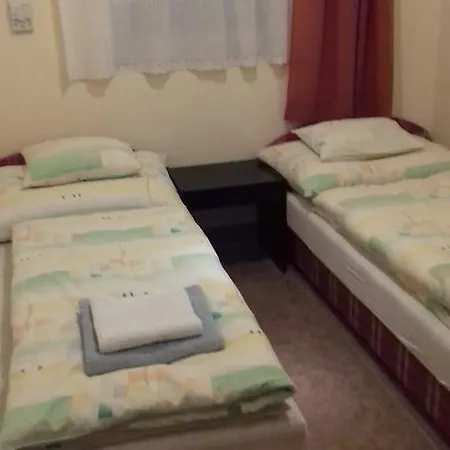 Pensionat Iluska Vendeghaz *
